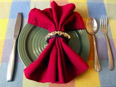 7.lock ring can be used to decorate napkins.jpg